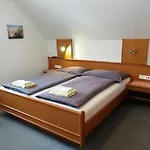 Gaestehaus Essl Mariapfarr