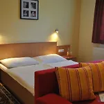 Gaestehaus Essl Vendégház Mariapfarr