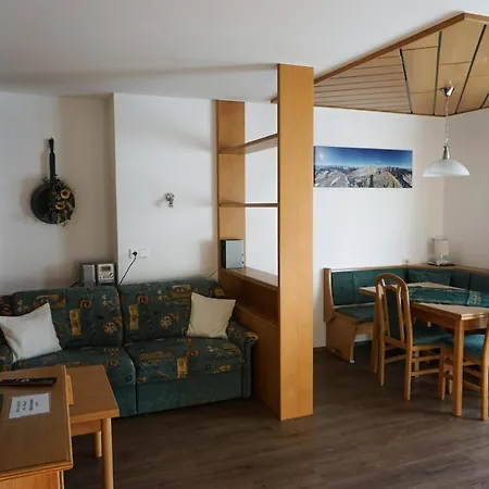 Gaestehaus Essl Mariapfarr