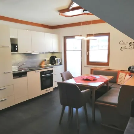 Gaestehaus Essl Gæstehus 3*