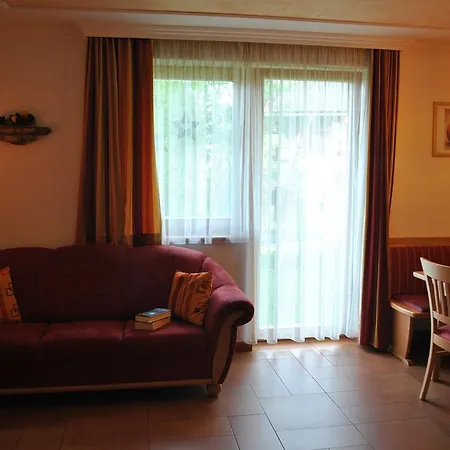 Gaestehaus Essl Πανσιόν Mariapfarr
